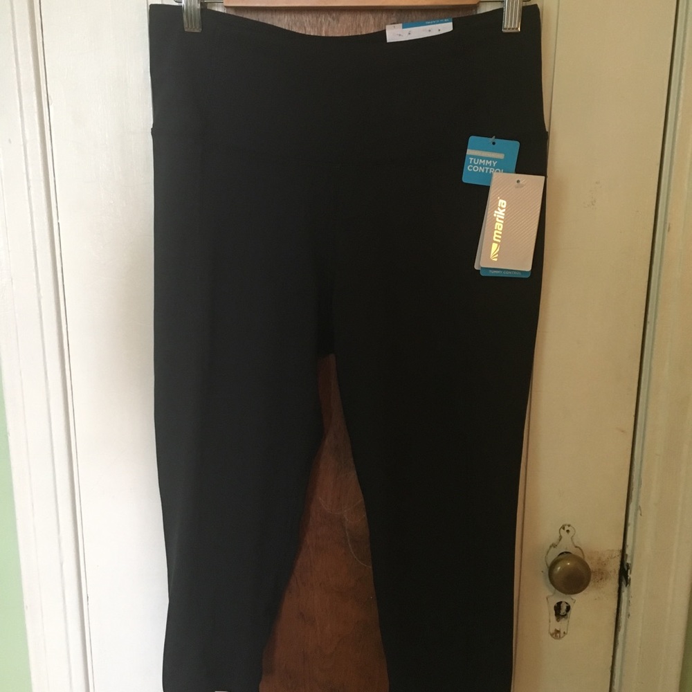 New w/tags Marika Cropped Black Legging